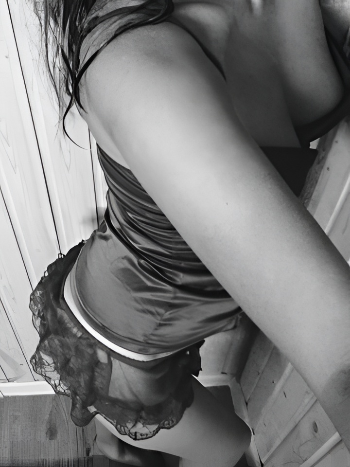 Серафима привлекальеная девушка из Барабаш цена от 2500 руб