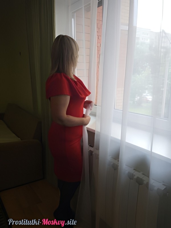 Надежда привлекательная девушка из Барабаш цена от 1500 руб