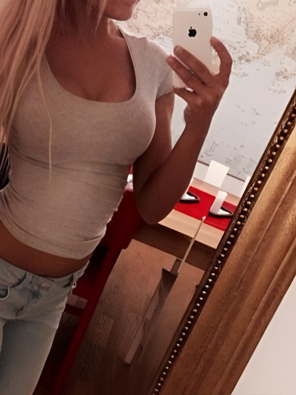 Юлия привлекательная девушка из Барабаш цена от 5000 руб