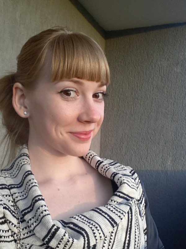 Алевтина привлекательная девушка из Барабаш цена от 3000 руб